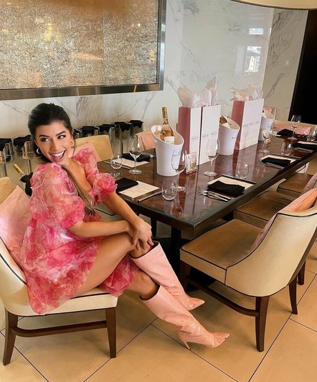 Sarah Jane Ramos pornstar exclusive image