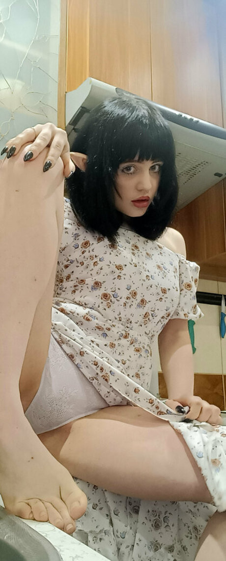 anhelinadoll hot star photo