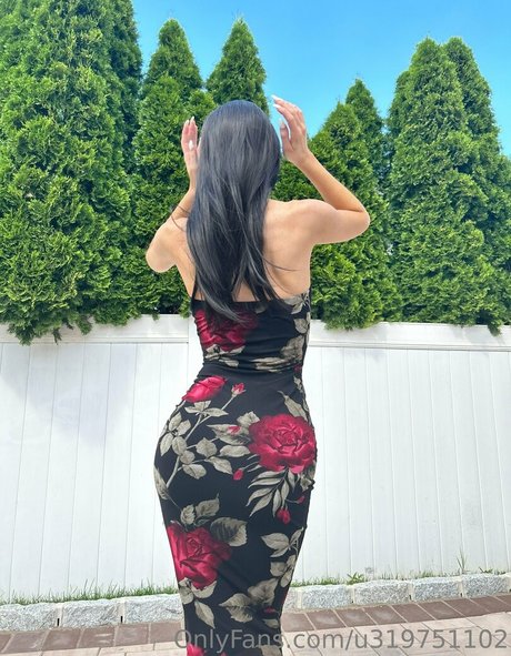 yunamoonx000 xxx model gallery