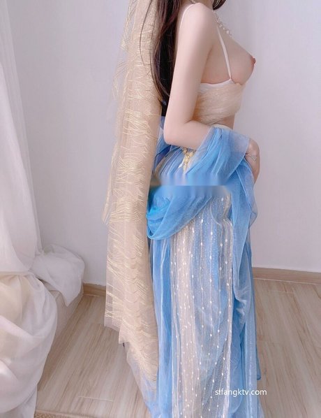 Yu Yuan Yaya beautiful pornstar pic