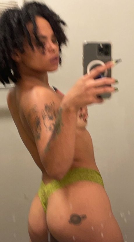 subfairy sex model photo