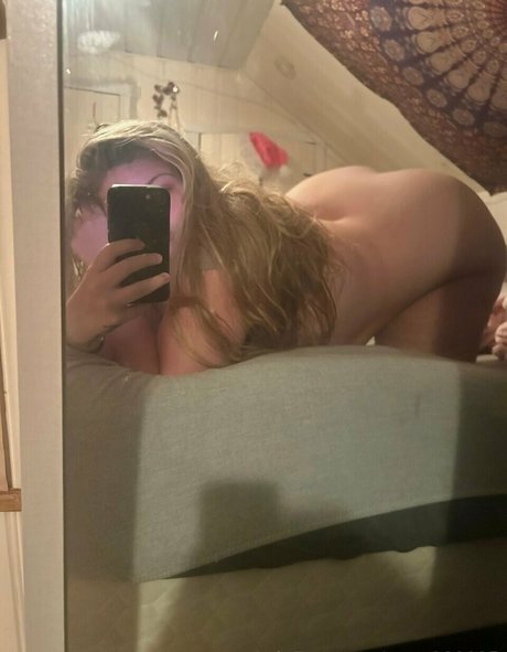 annaabaldwin nude actress images