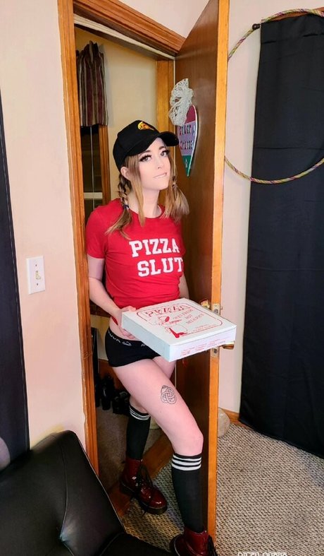 rileycyriis vip naked model image