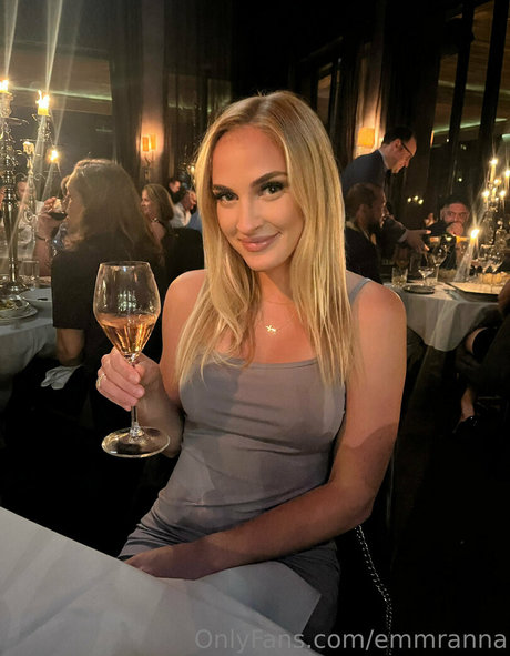 emmranna beautiful pornstar photo