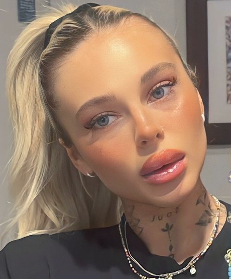 Angelika Kramer perfect model pics