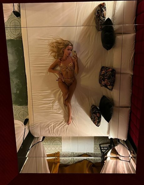 blonde wife onlyfans porn gallery