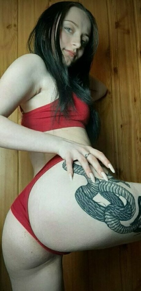 emily mi11er porn model img