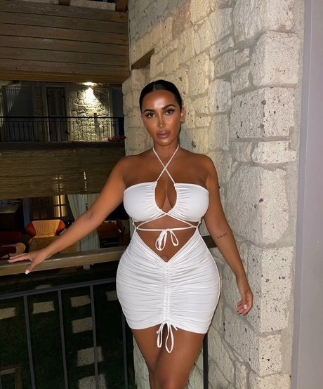 nahrinblack nudes actress photo