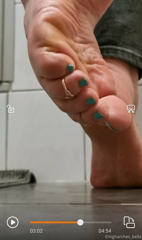 higharches bella star nude pic