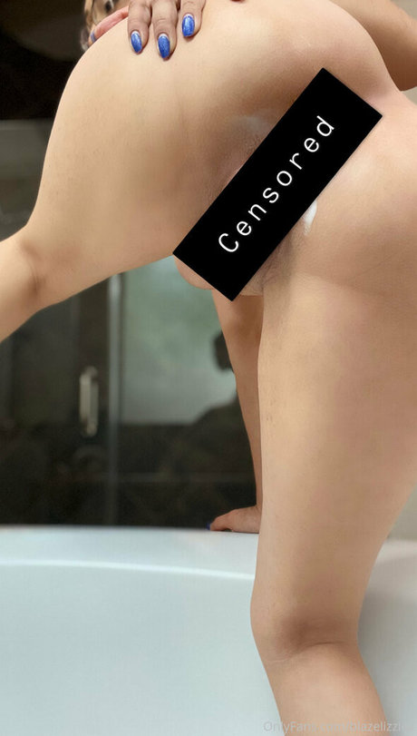 blazelizzie2 model porn picture