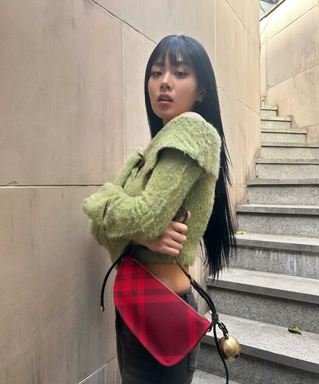 Kim Hyung Seo adult model picture