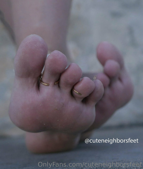 cuteneighborsfeet naked model galleries