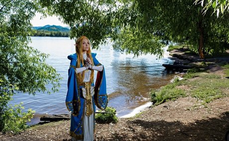 Mi2ray Cosplay star pictures