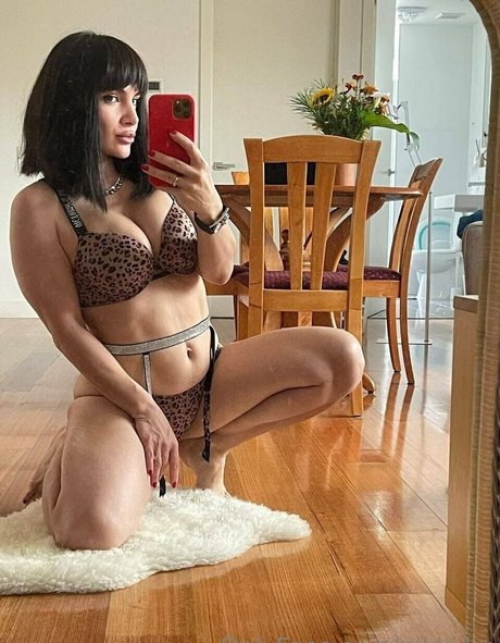 nikki kx star sexy image