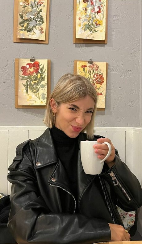 rebecastones pornstar sexy image