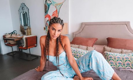 Zoe Bayona porn star photos