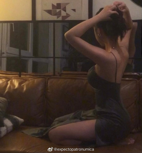 expectopatronumica porn model pic