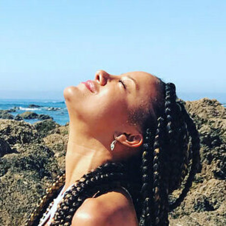 Heather Hemmens star hot pic