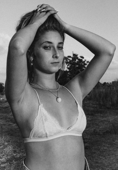 Noam Magen high quality model pictures