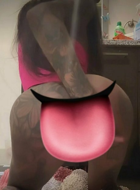 luvenchanting naked pornstar photos