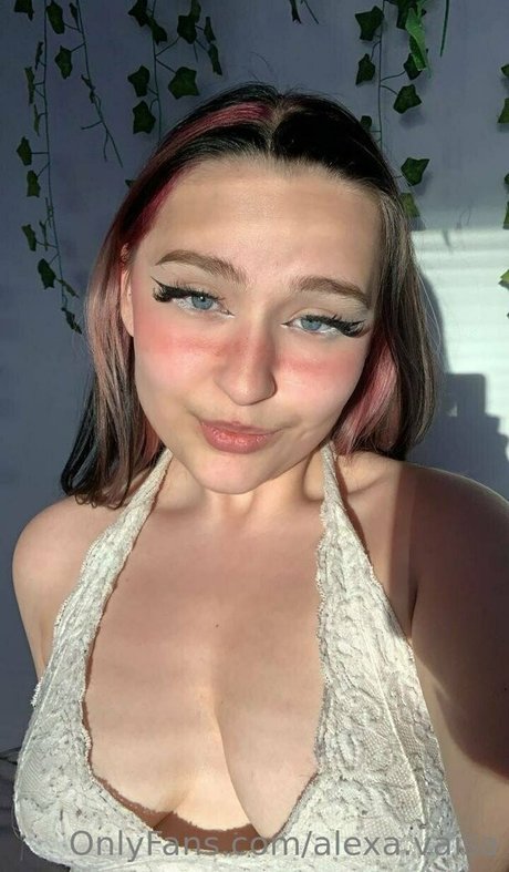 alexa vaisa sexy pornstar img