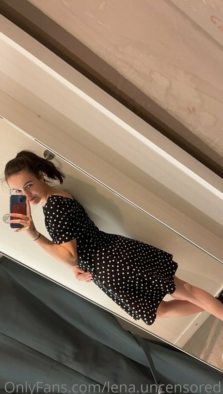 lena uncensored erotic actress gallery