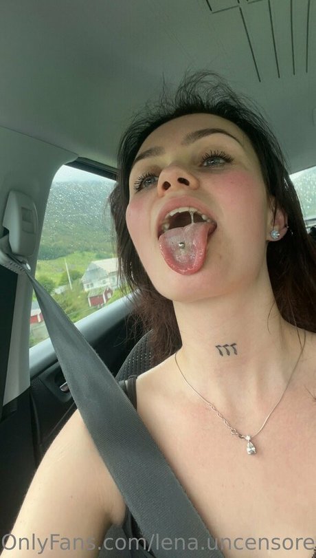 lena uncensored sexy pornstar photo