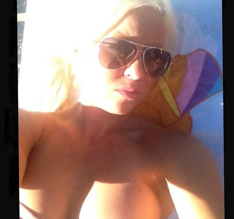 Dana Brooke xxx actress photo