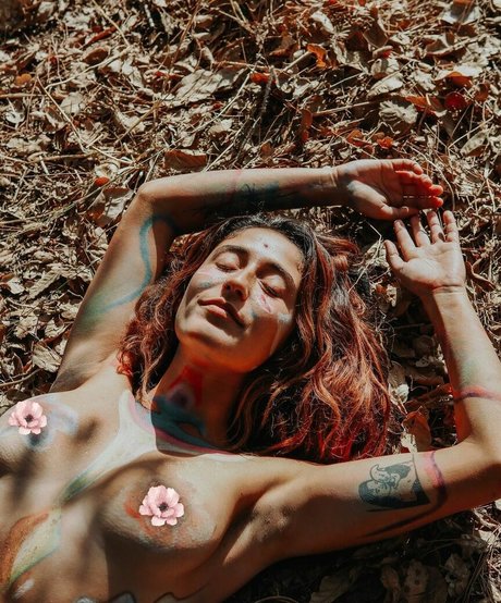 Noa Fisher naked star photos