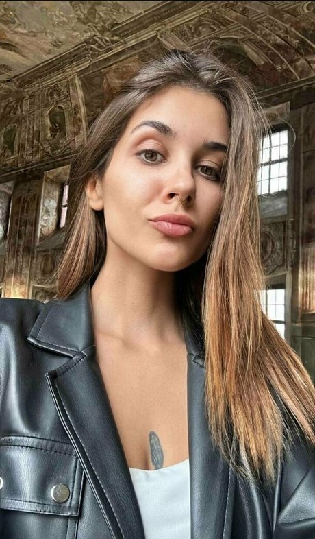 aliss foxy hd actress img