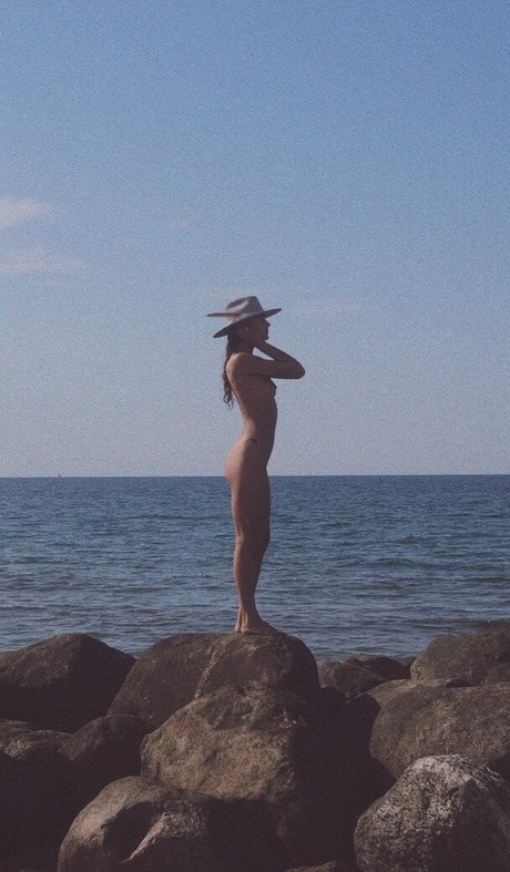 Vanessa Moe beautiful star archive