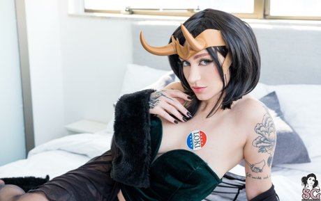 Hilo Suicide model xxx picture
