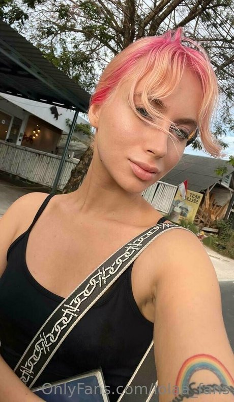 lolaa fansvip hot pornstar pictures