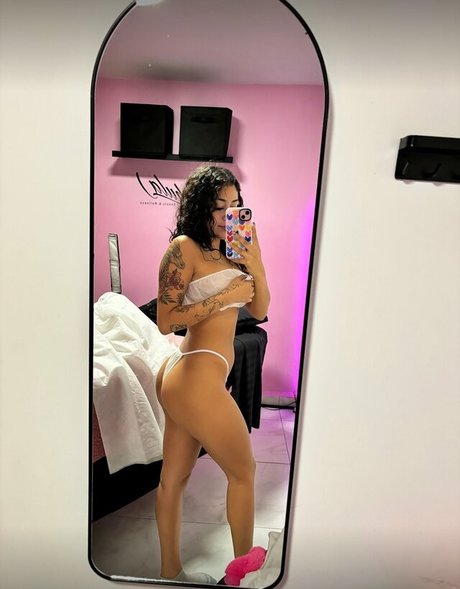 Merith Aranda model hot pics