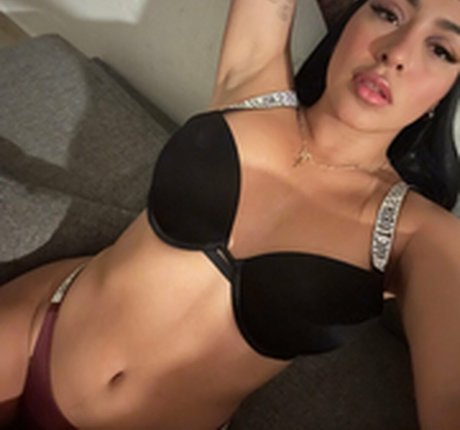 Merith Aranda beautiful model pics