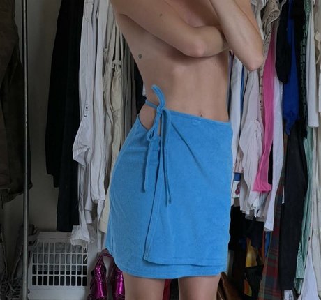 Courtney Mawhorr pretty model img