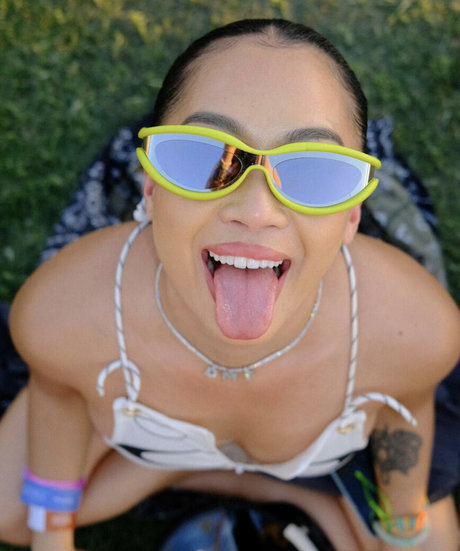 Twaydabae nude pornstar image