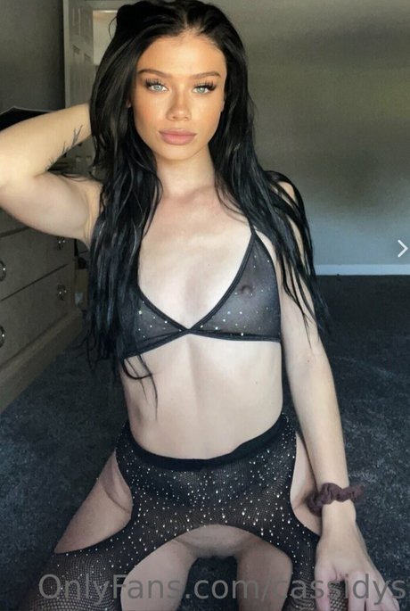 20 years old onlyfans erotic pics
