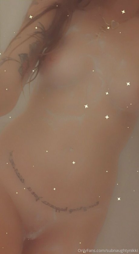 haileynicolex0x star naked image