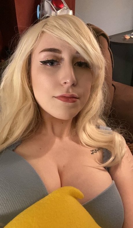 Kyloquinn exclusive star pic