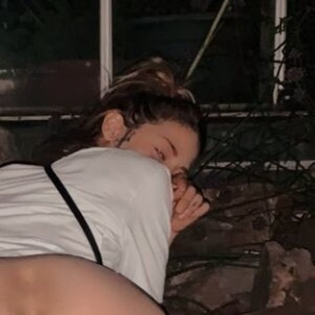 Mym Savagebetty star erotic pictures