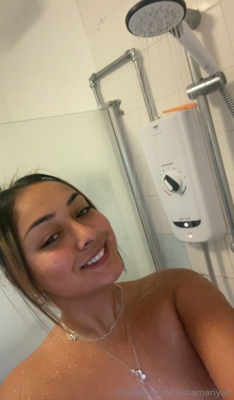 Isha Mariyah pornstar top photos