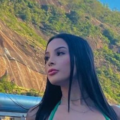 Emily Fernanda model porn pics