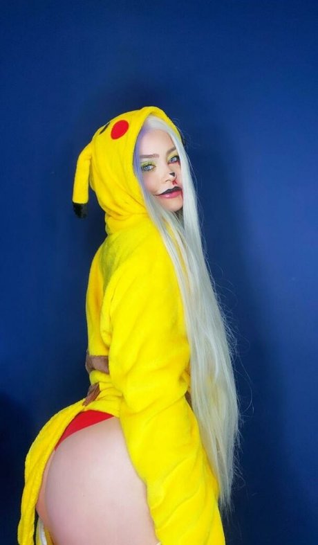 Dapariz erotic actress pictures