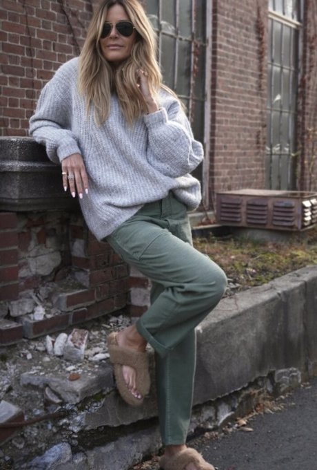 Kelly Bensimon hot model gallery