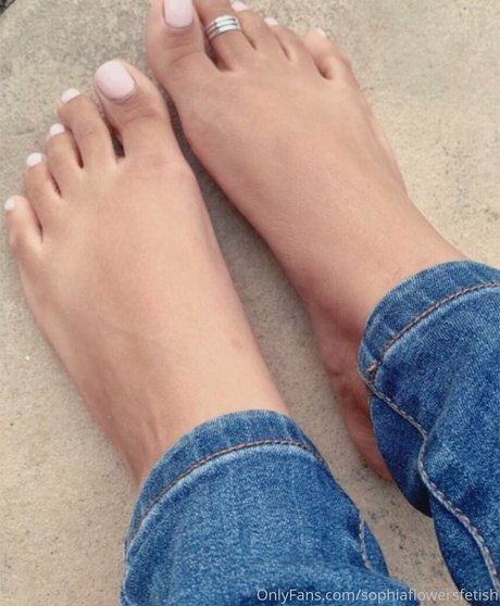 sophiatheminxfetish star exclusive pics