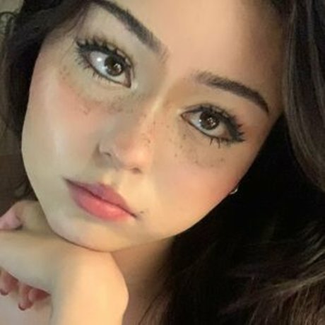 Sohanna Ricci nude model pics