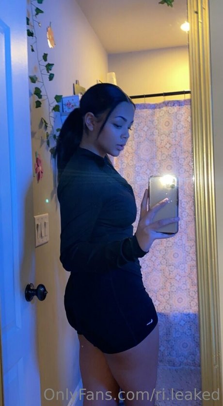 ri leaked perfect pornstar photos