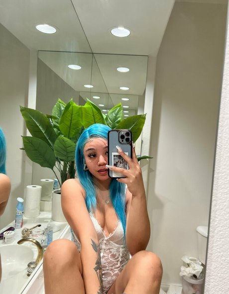xneeenss high quality model gallery