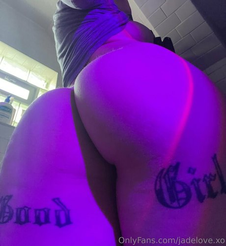 jadelove xo pornstar erotic picture
